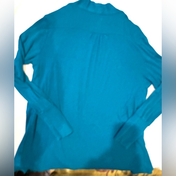 3 Tops/.Teal/Turq/Blue Autumn LightJacket/Tee/FloralPullover (Photos Measure) - Picture 12 of 12